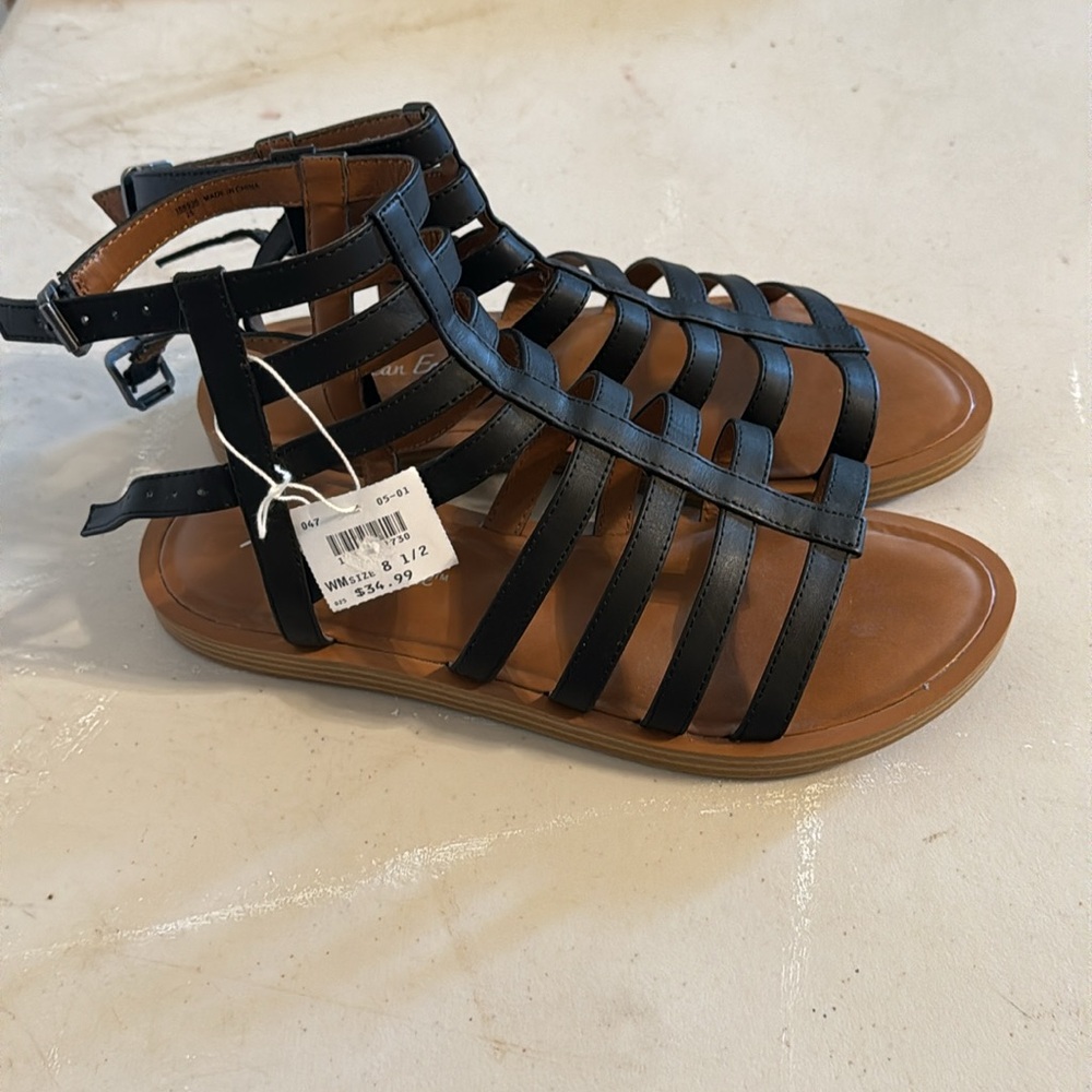 Women’s American Eagle Sandals size 8 1/2 Brown and Black - Picture 2 of 7